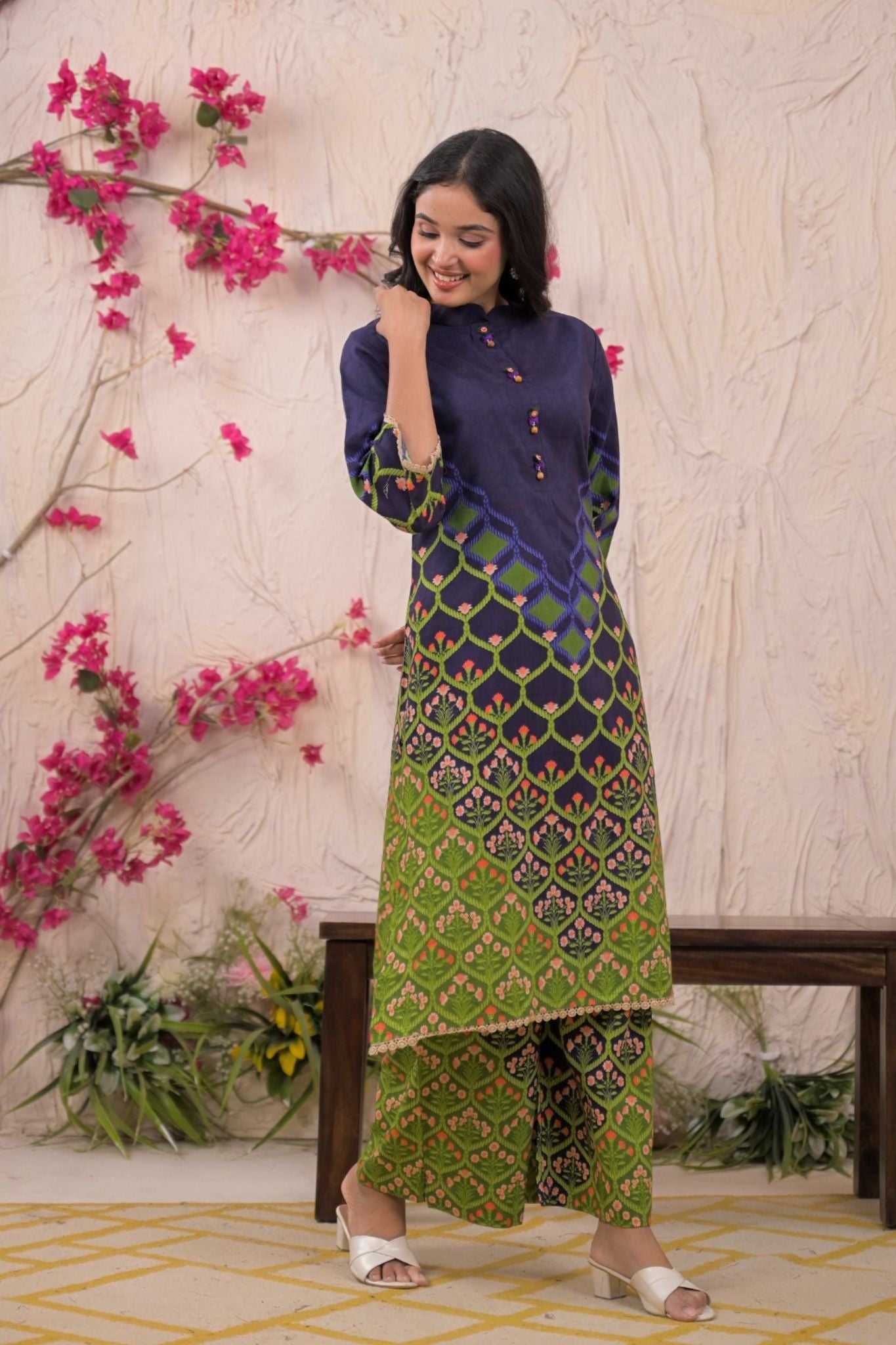 Printed Silk Blend Kurta Stitched with Thread wok