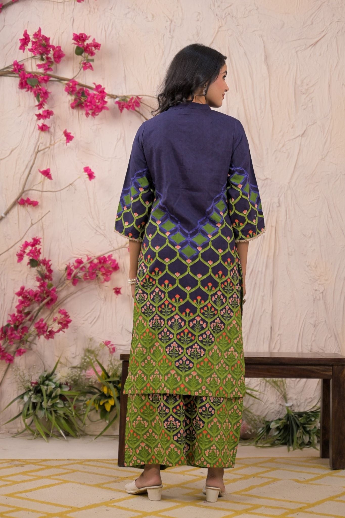 Printed Silk Blend Kurta Stitched with Thread wok