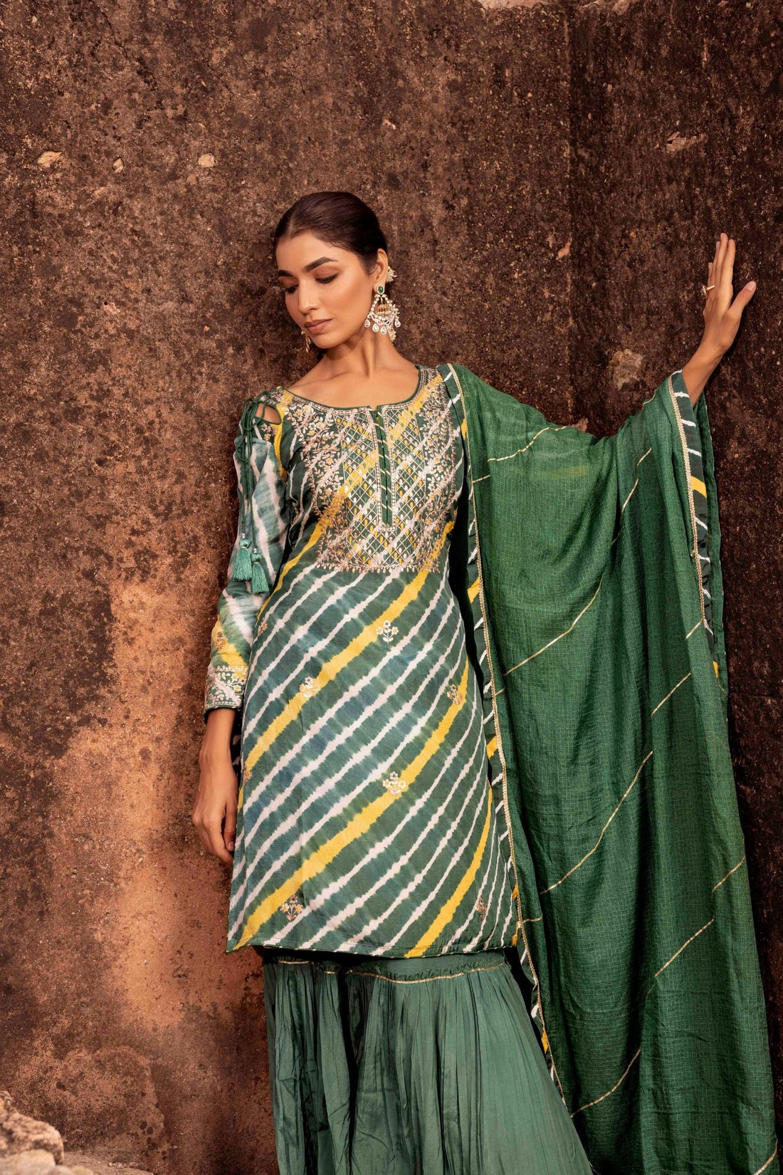 Straight Leheriya Silk Suit with Pittan Work