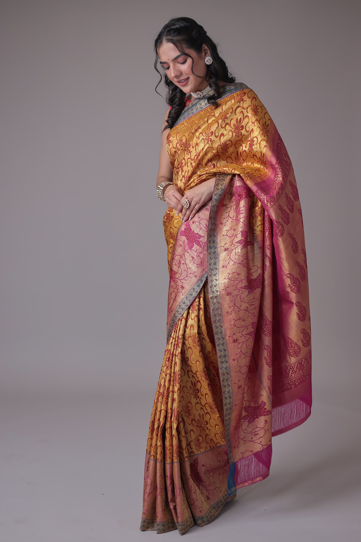 Hand Woven Pure Handloom Saree