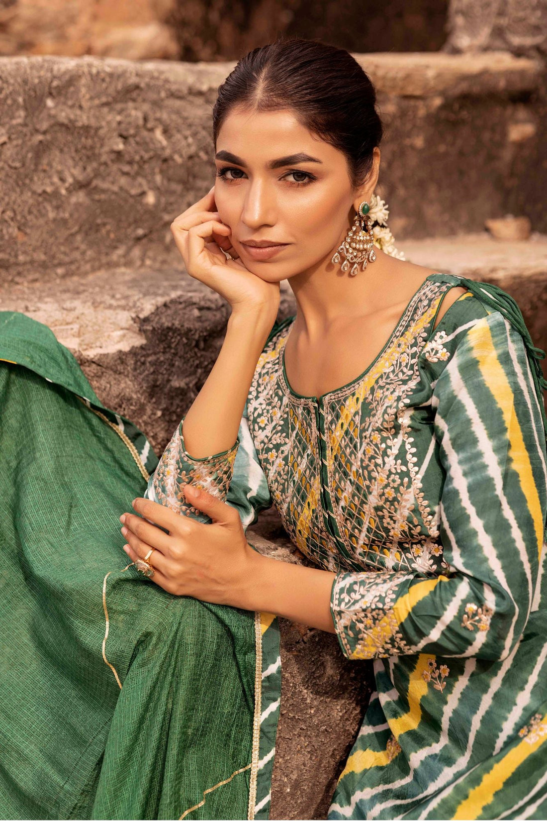 Straight Leheriya Silk Suit with Pittan Work