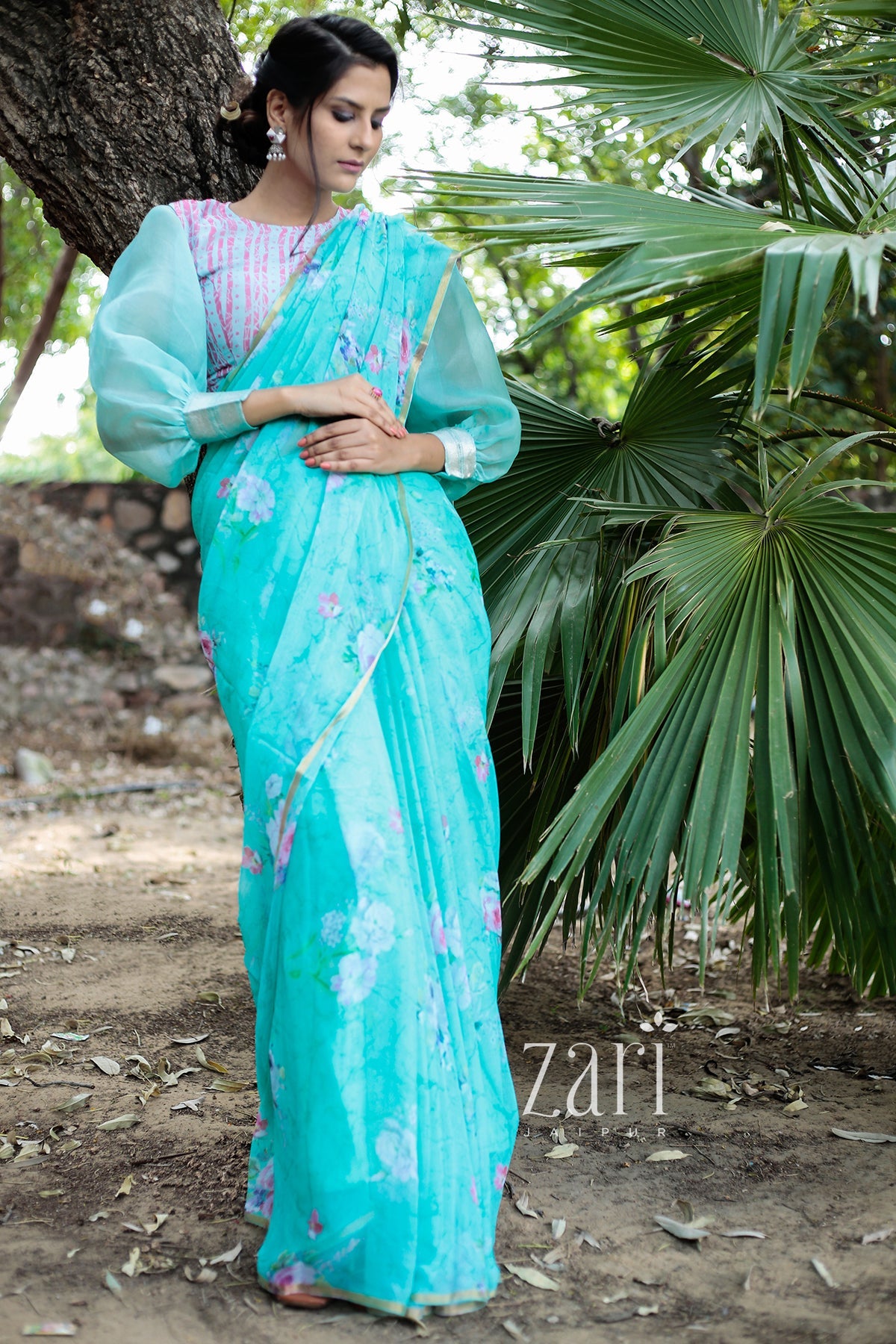 Exquisite Floral Printed Digital Print Chiffon Casual Saree