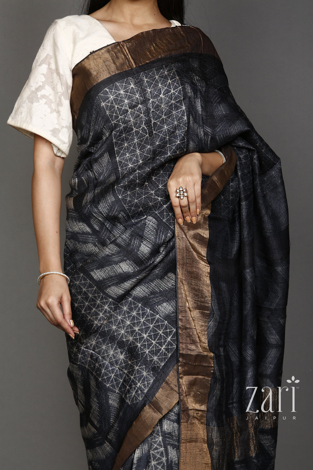Tussar  Saree with Shibori, Zari work.