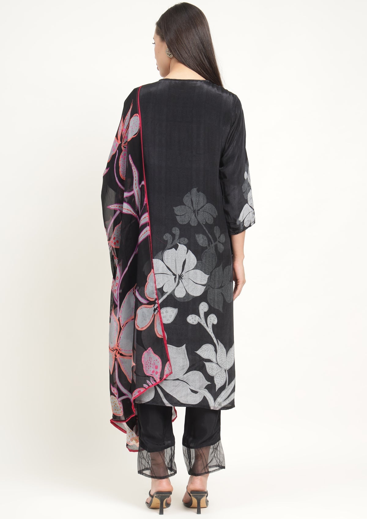 Printed Silk Blend Kurta Set with Thread work