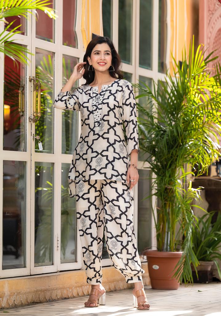 Printed Muslin Co Ords Set