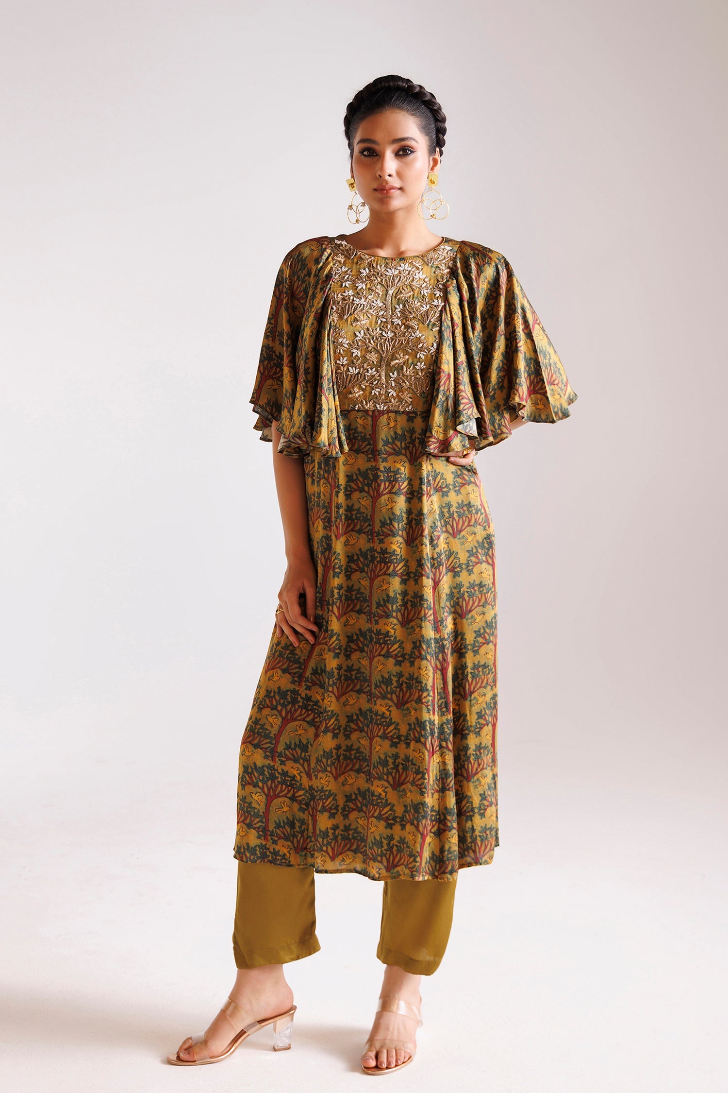 Silk Suit Embellished with Cutdana and Zardozi work