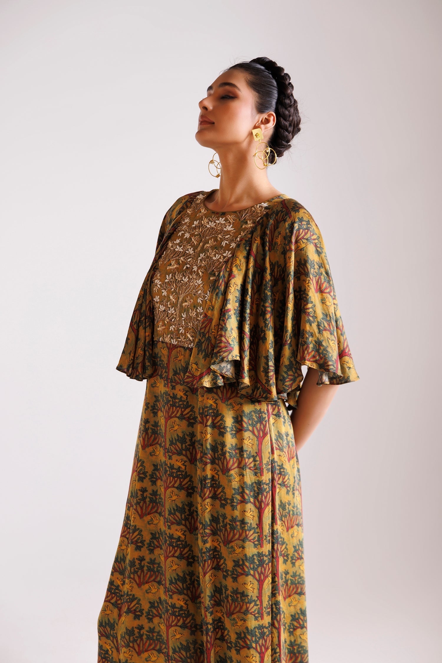 Silk Suit Embellished with Cutdana and Zardozi work