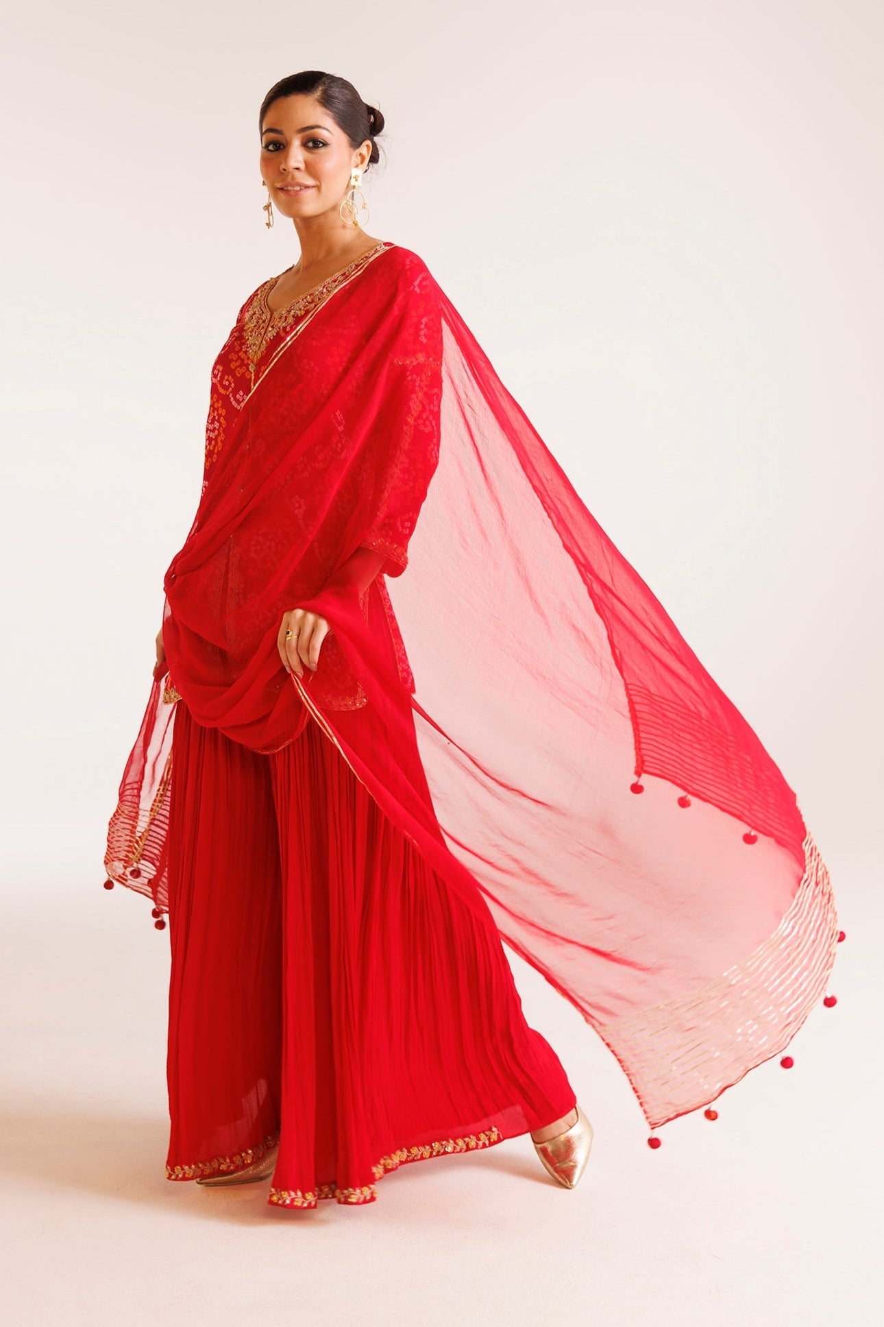 Chinon Georgette Suit with Dori, Thread and Zardozi work