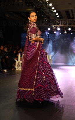 Leheriya Organza Lehenga Embroidered with Zardozi work