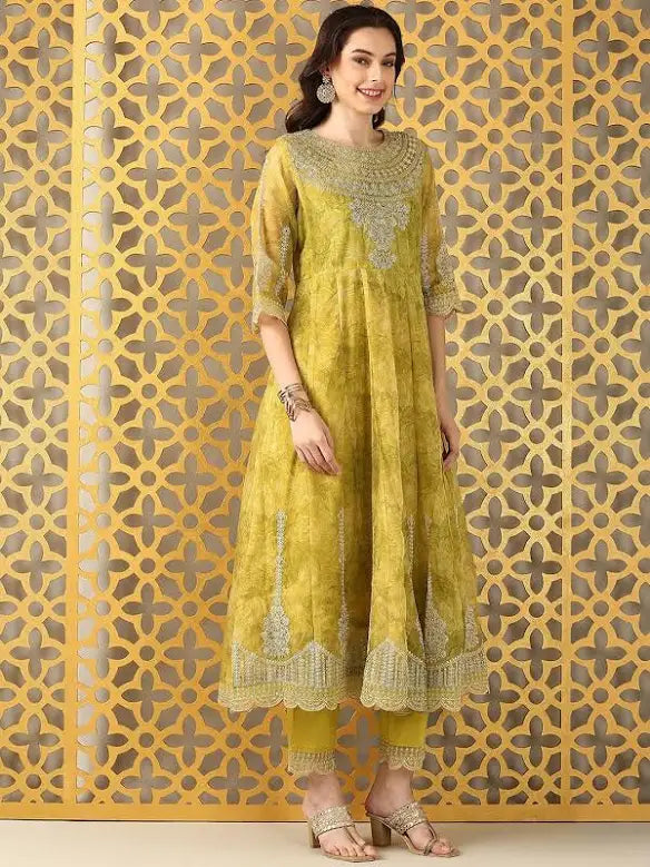 Anarkali Organza Suit with Pittan work