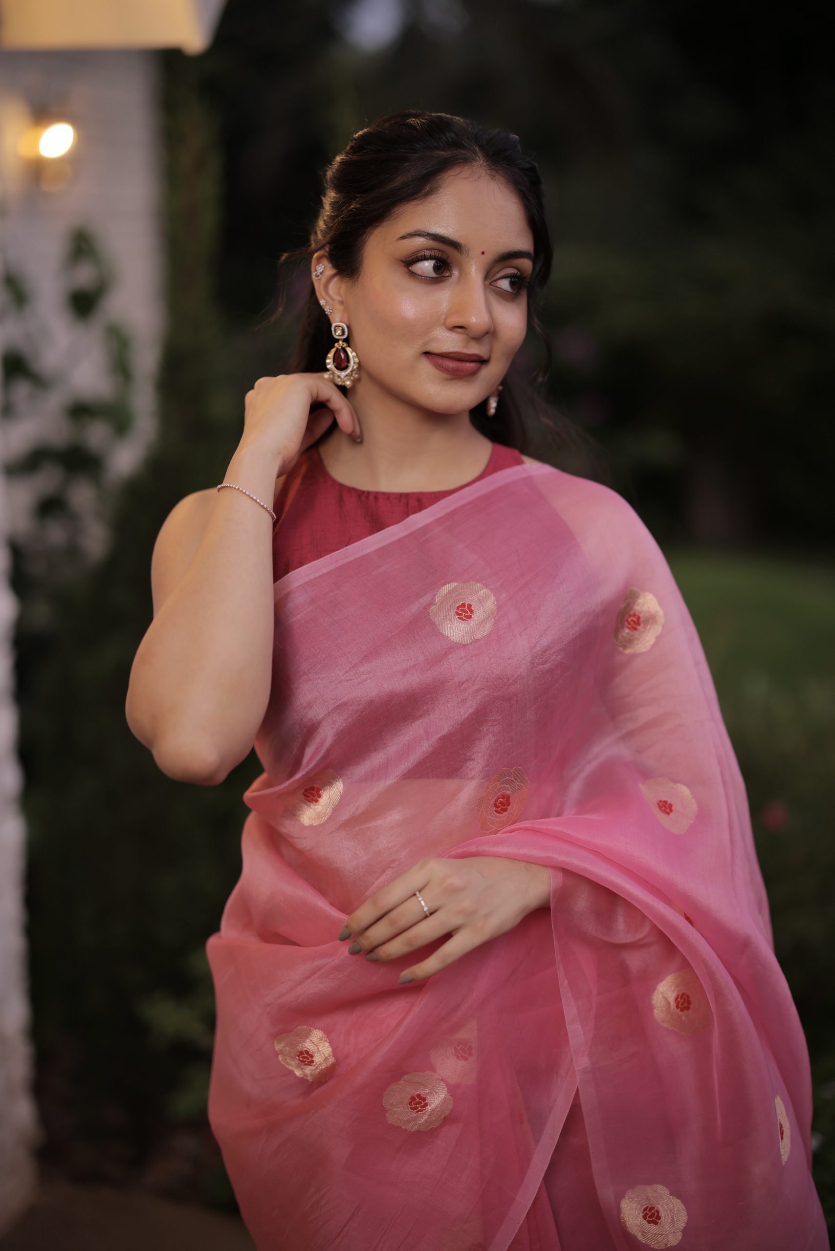 Pure Kora Silk Saree with Kadhwa & Meenakari Weaving – Pink & Red
